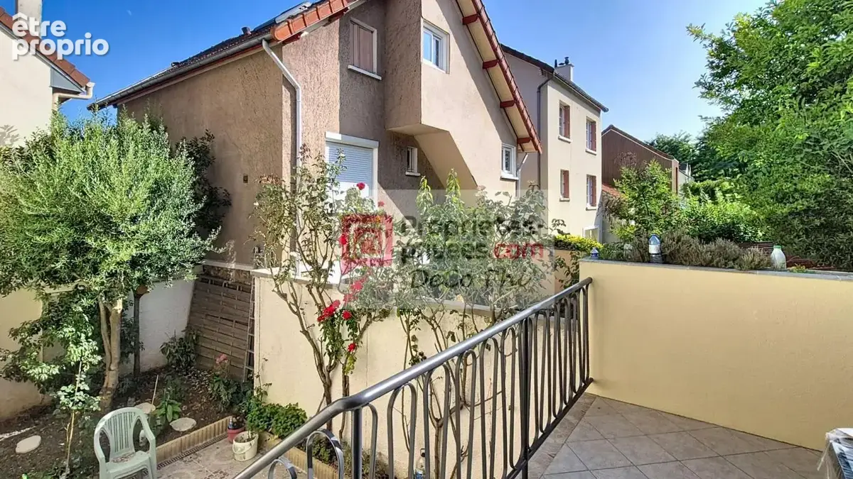 Maison  Très bon état  Terrasse sud-ouest  100m2  (130 au sol)  Versailles Porchefontaine - photo 14