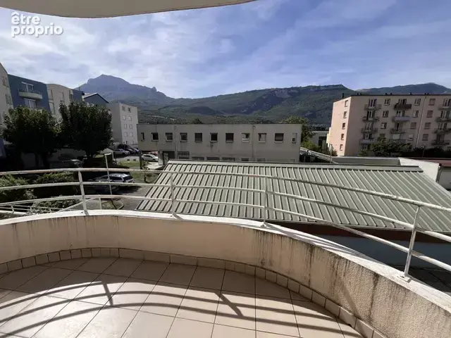 Fontaine t3 avec ascenseur. - photo 3