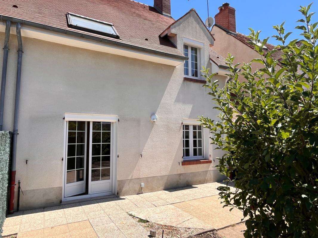 Maison à SAINT-DENIS-EN-VAL