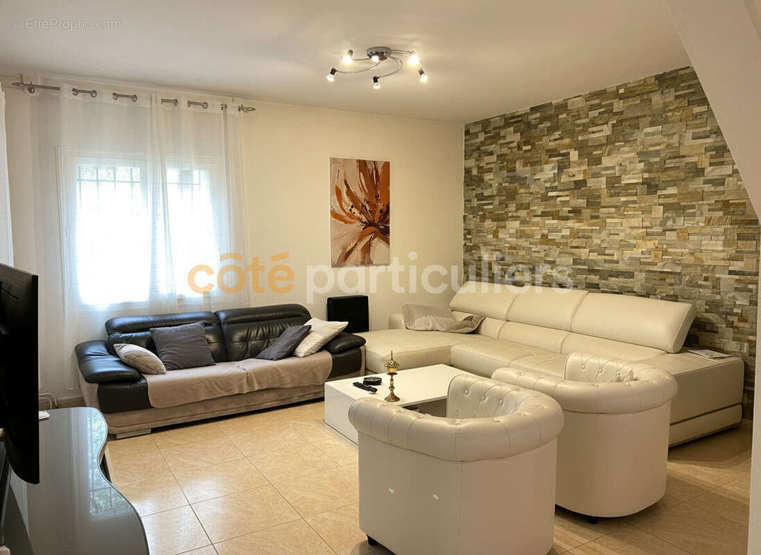 Maison à VILLENEUVE-SAINT-GEORGES