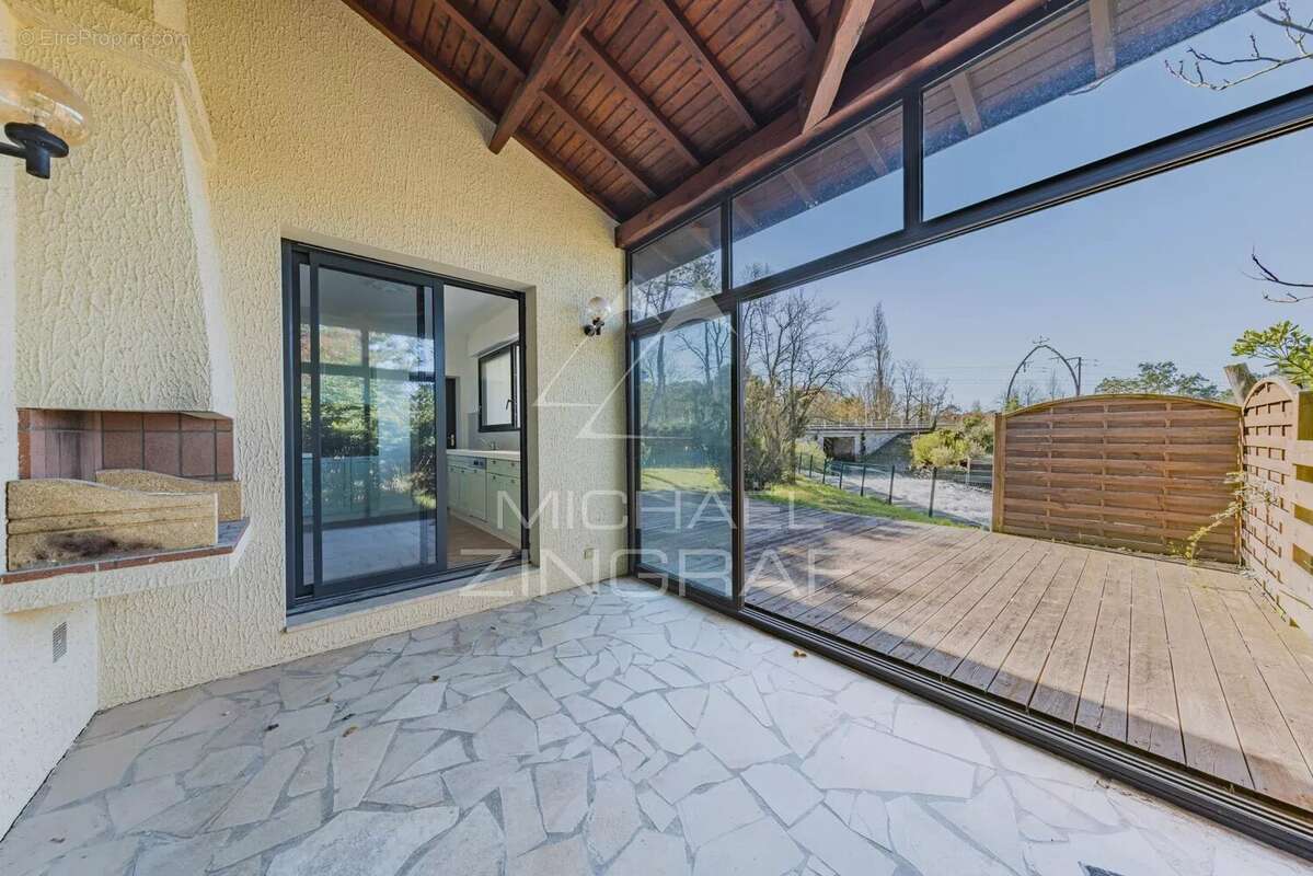 Maison à GUJAN-MESTRAS