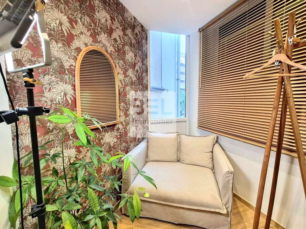 Commerce à LES ANGLES