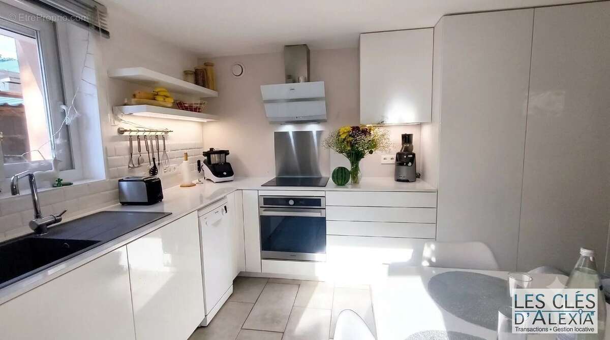 À vendre en exclusivité – chaponost – duplex avec jardin - photo 2