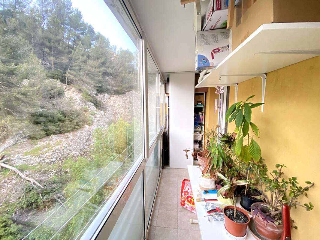 Photo 8 - Appartement à SIMIANE-COLLONGUE