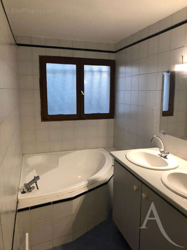 Maison à LABARTHE-SUR-LEZE