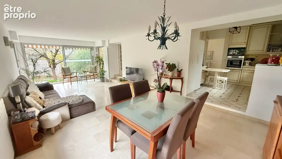 Meulière de 170m2 avec jardin et garage à 5 min à pied de la gare. - photo 6