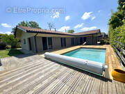 Maison à CAMBLANES-ET-MEYNAC