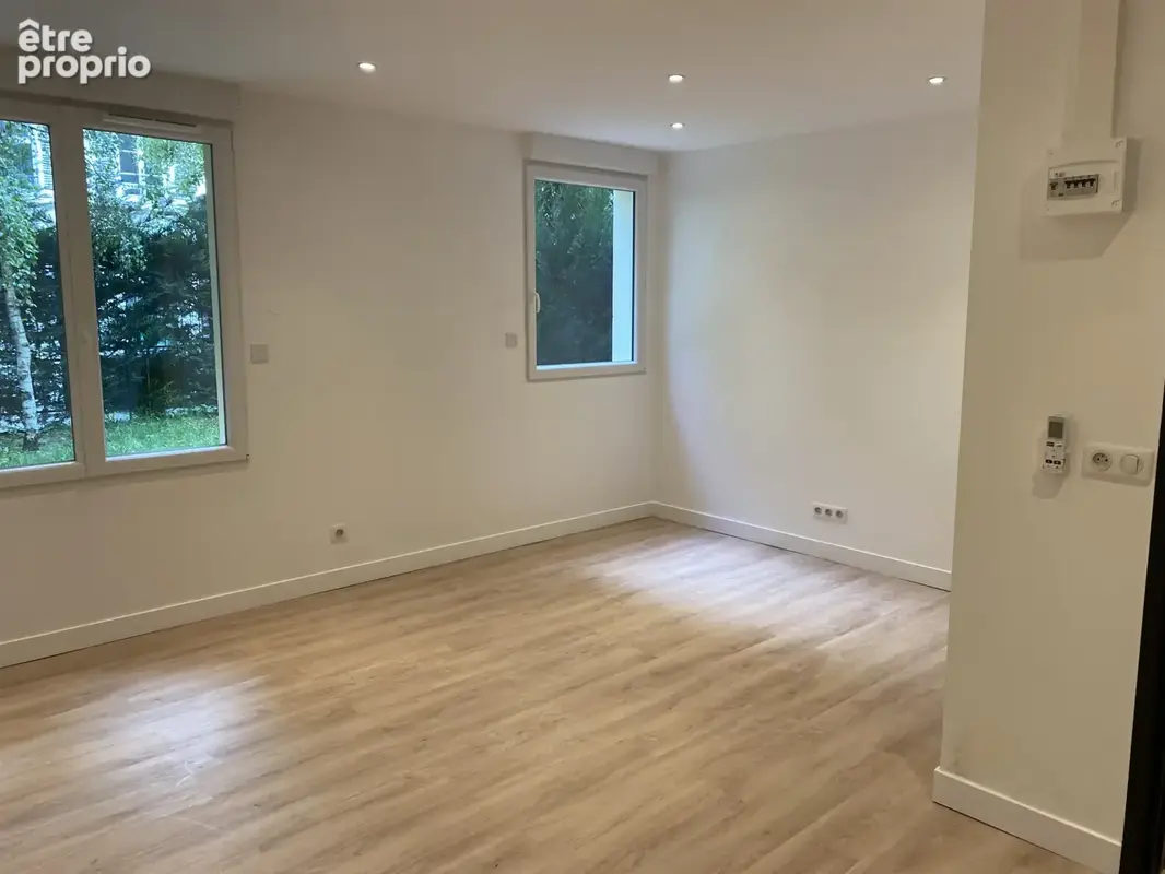 CHANTILLY   Appartement aménagé pour professions libérales avec jardin - photo 3