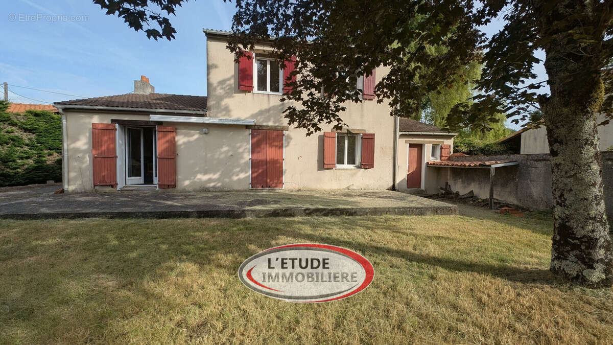 Photo 2 - Maison à HAUTE-GOULAINE
