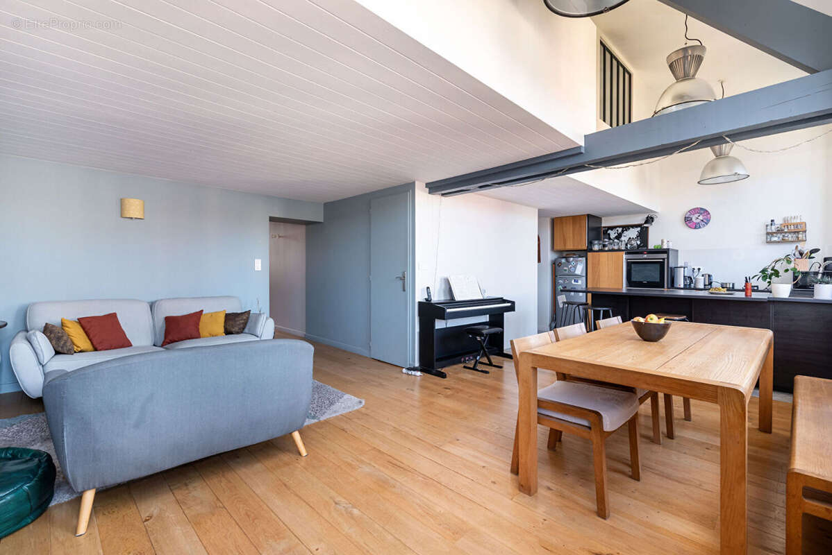 Appartement à LYON-4E