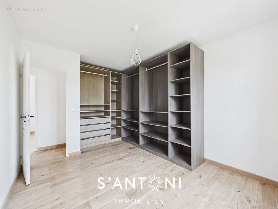 Maison meze t4 sur parcelle de 300 m² - photo 9
