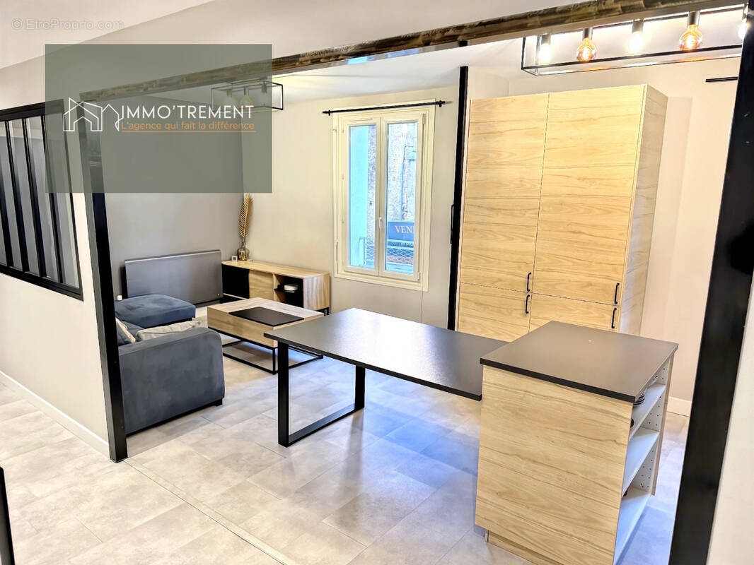 Appartement à SAINT-JUST-SAINT-RAMBERT