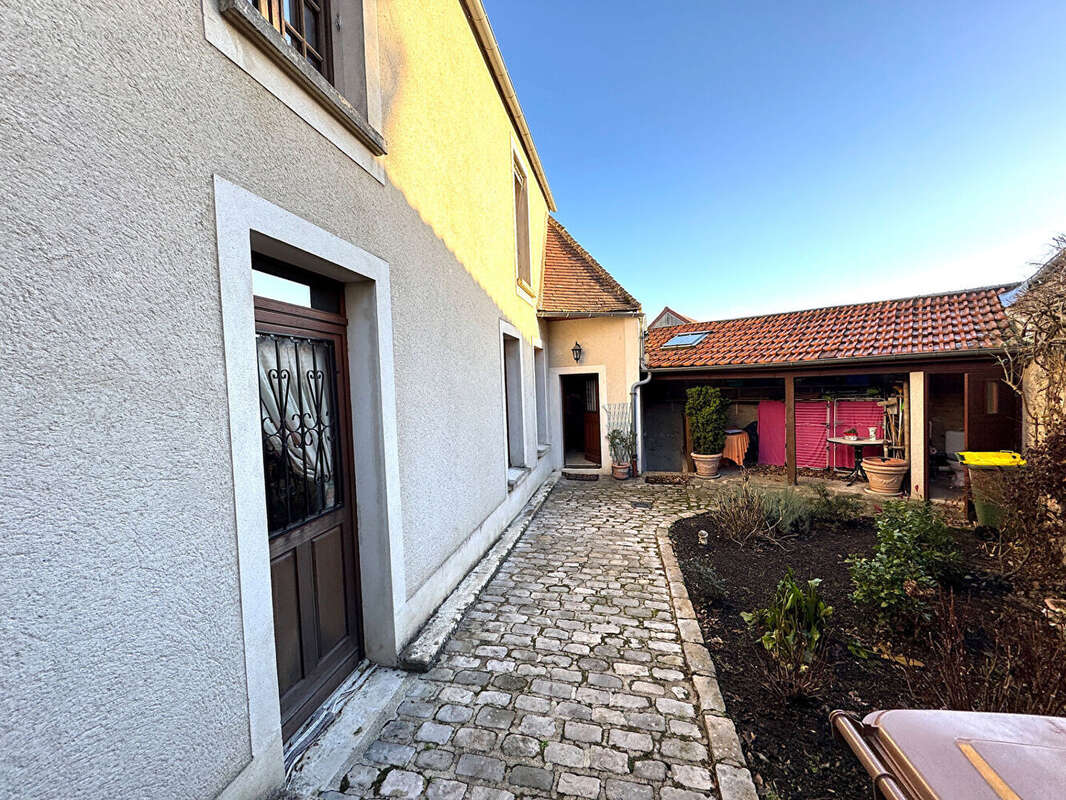 Maison à MONTFORT-L'AMAURY