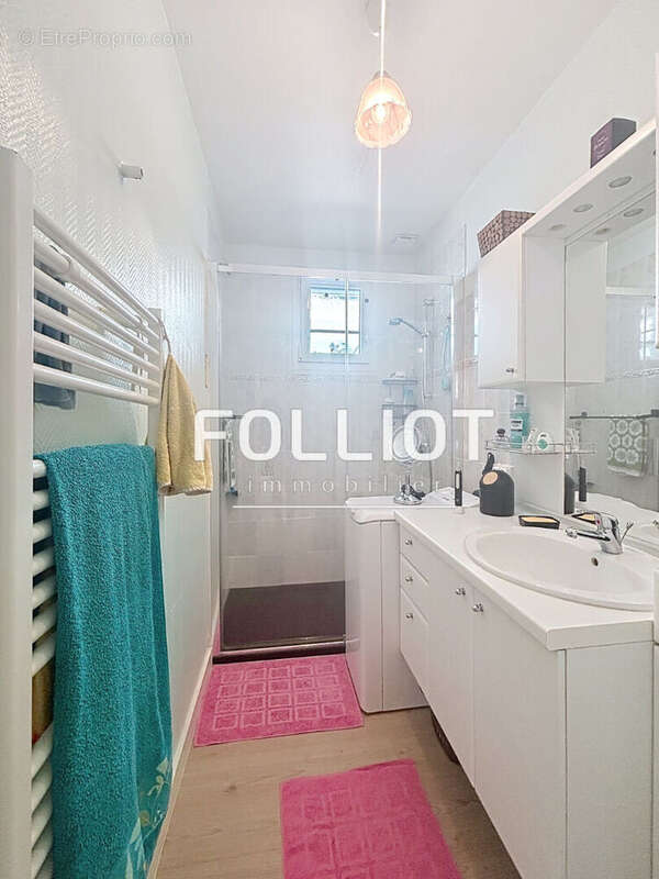 A VENDRE Maison 3 chambres de plain pied à La Bigne - photo 9