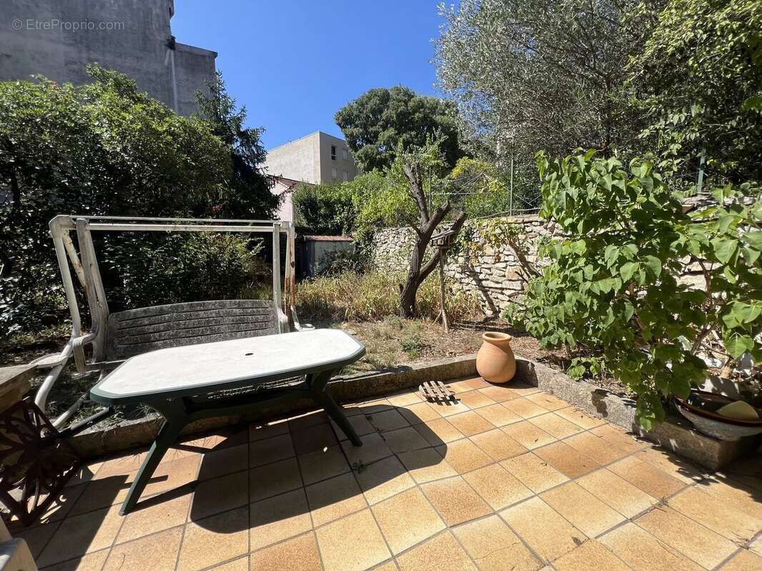 Maison à NIMES