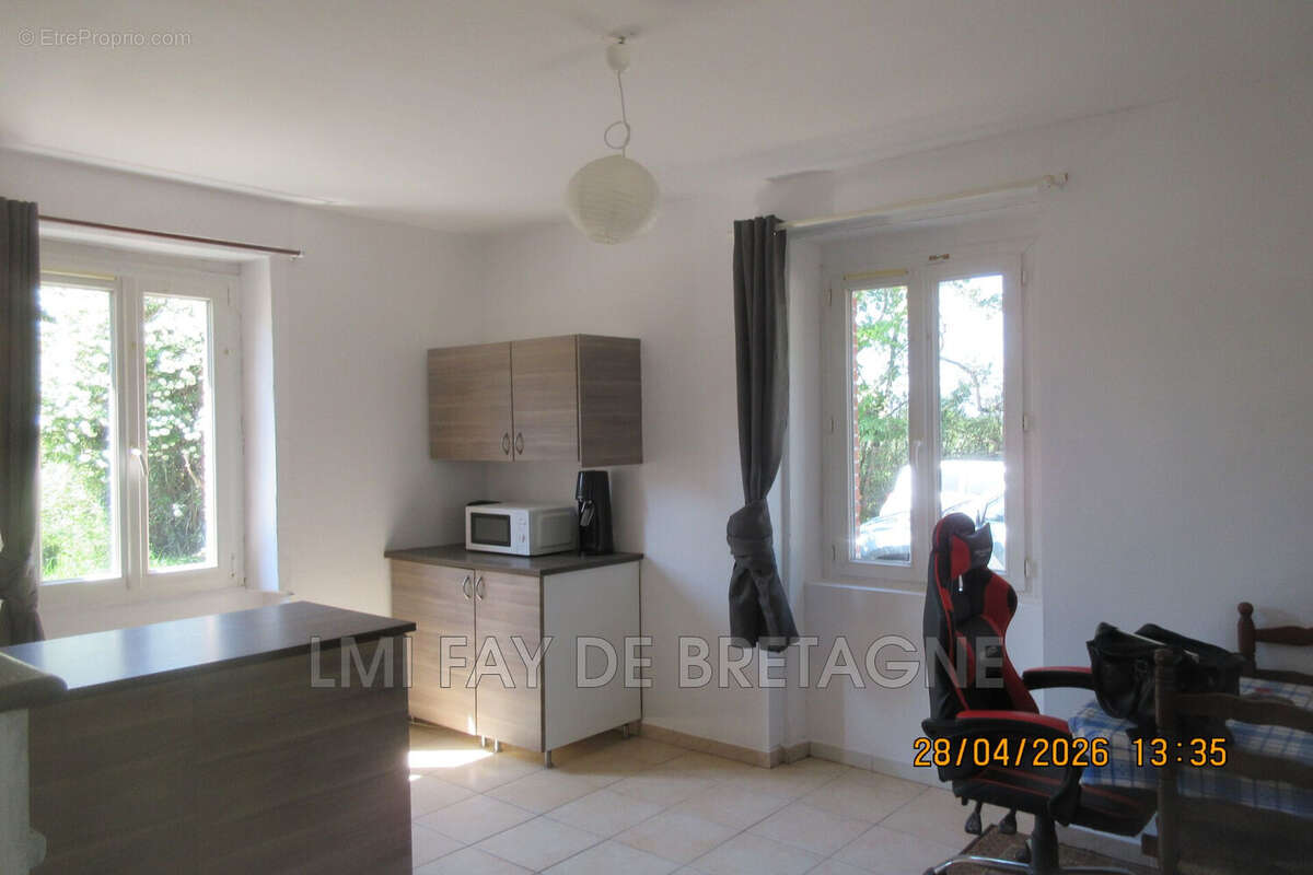 Maison 61 m² à Fay-De-Bretagne  - photo 6
