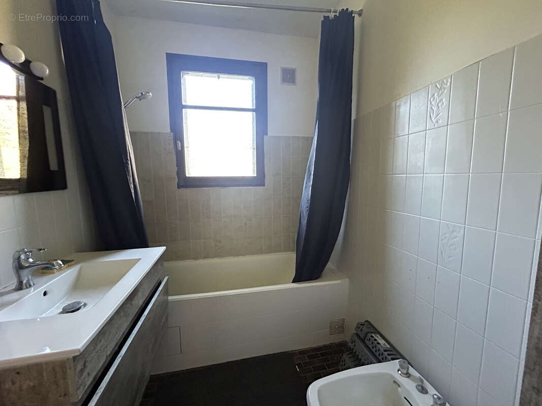 Maison à SAINT-CLEMENT