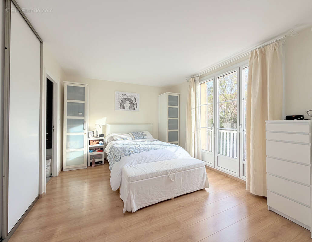 Maison à RUEIL-MALMAISON