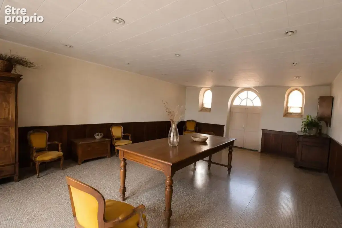 Ancien couvent 18 pièces - 13 chambres  de 272 m2 POTENTIEL ENORME - photo 8