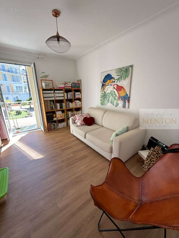 Appartement à MENTON