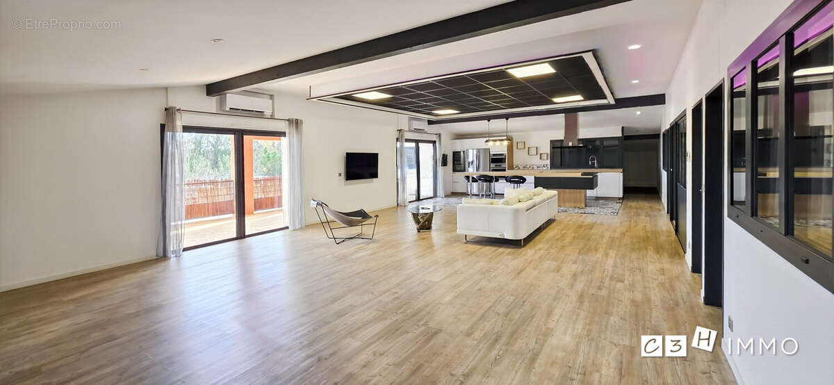 Appartement à MAUZAC