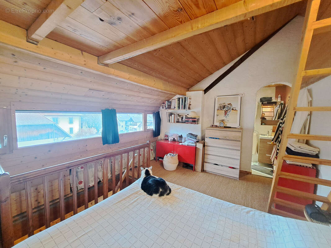 Appartement à MENTHON-SAINT-BERNARD