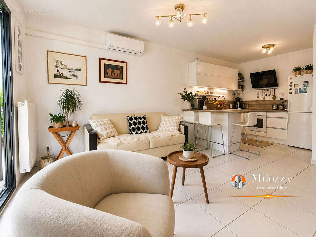 Appartement à HEYRIEUX