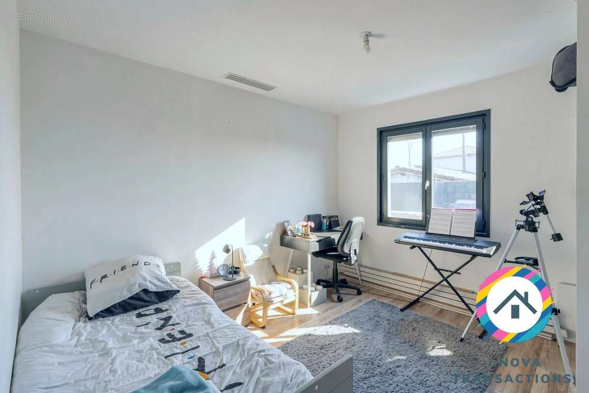 Maison 7 pièces 146m2 - photo 11