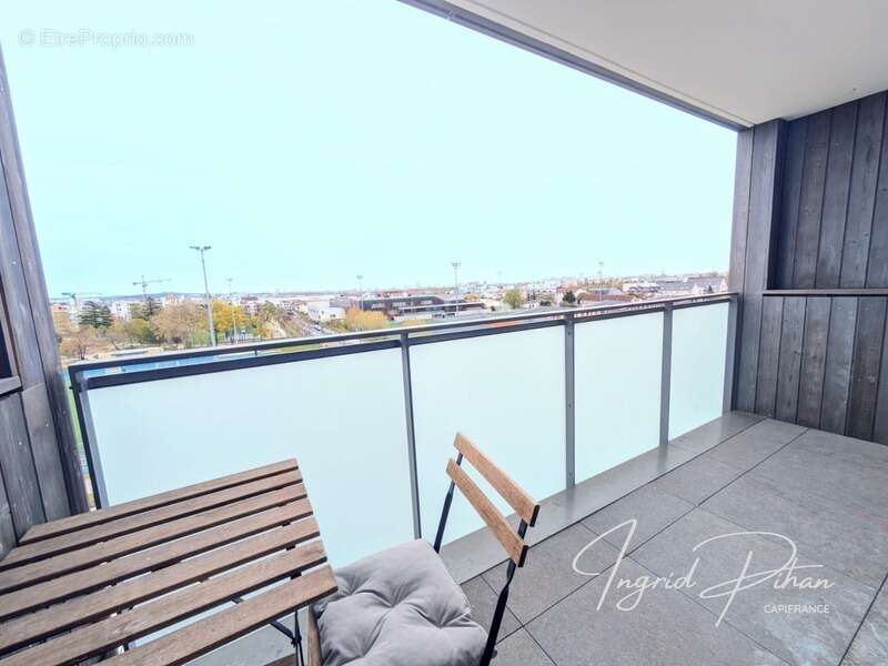 Appartement à BEZONS