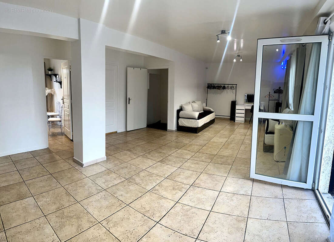 Appartement à CHAMPIGNY-SUR-MARNE