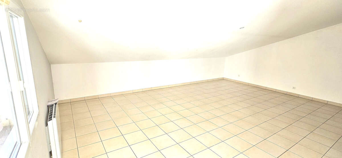 Appartement à DRAGUIGNAN