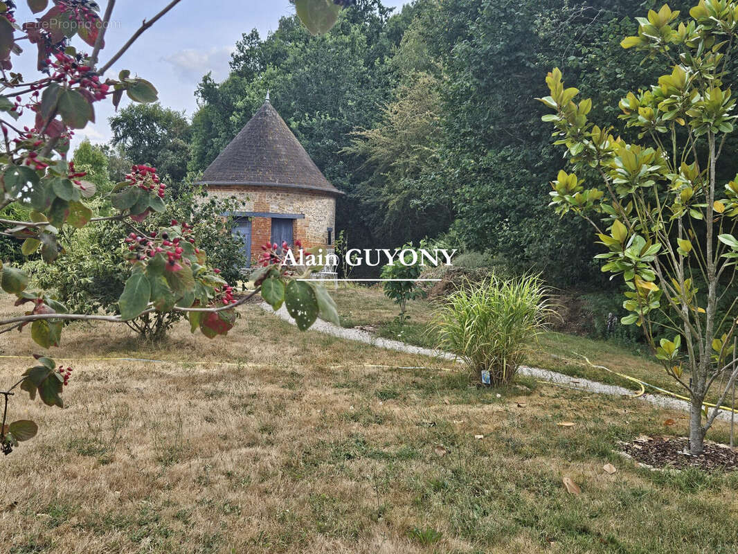 Maison 291 m² à Pont-Audemer  - photo 9