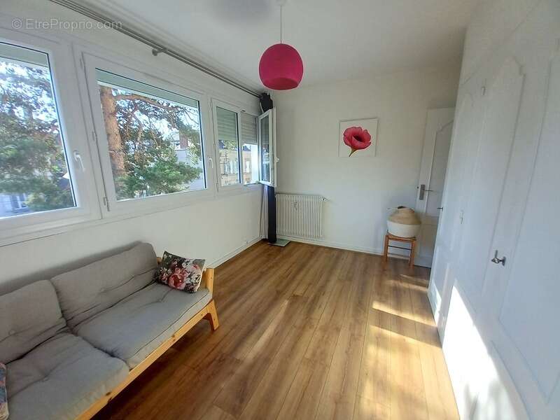 Appartement à LAVAL