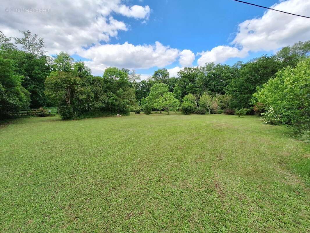 Maison à SERIGNAC-PEBOUDOU