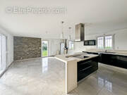 Maison à L&#039;HONOR-DE-COS