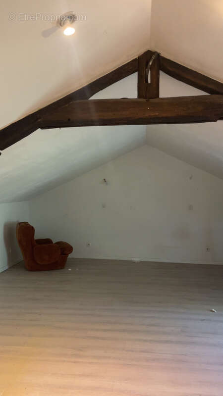 Maison 194 m² à Sancoins  - photo 12