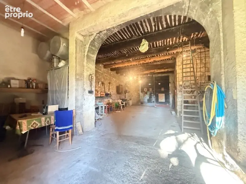 Idéal investisseur! Ensemble immobilier comprenant un T8 et un T3 sur parcelle de 1520m² - photo 4