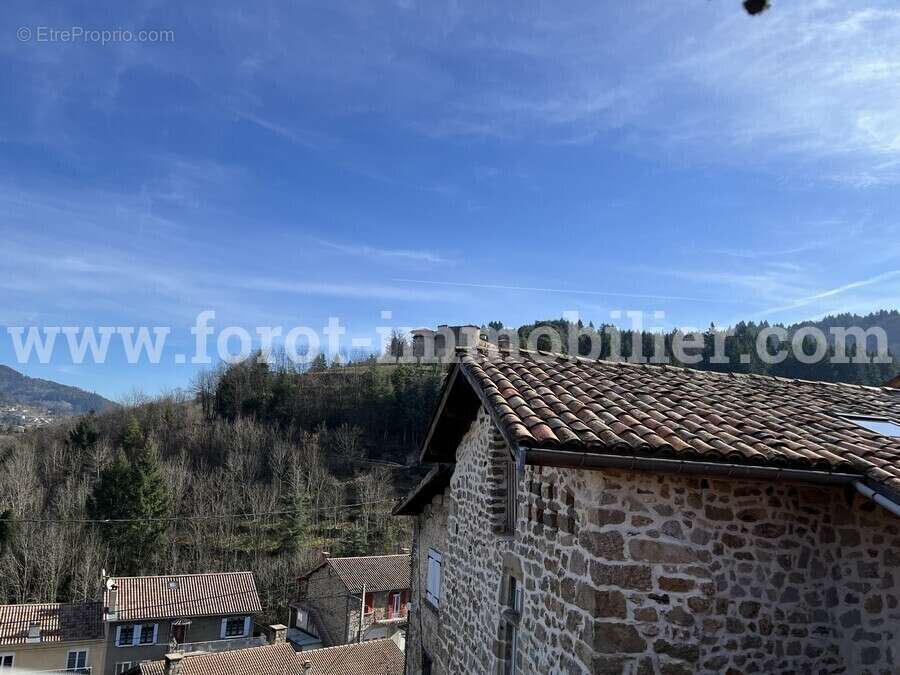 Maison à LE CHEYLARD