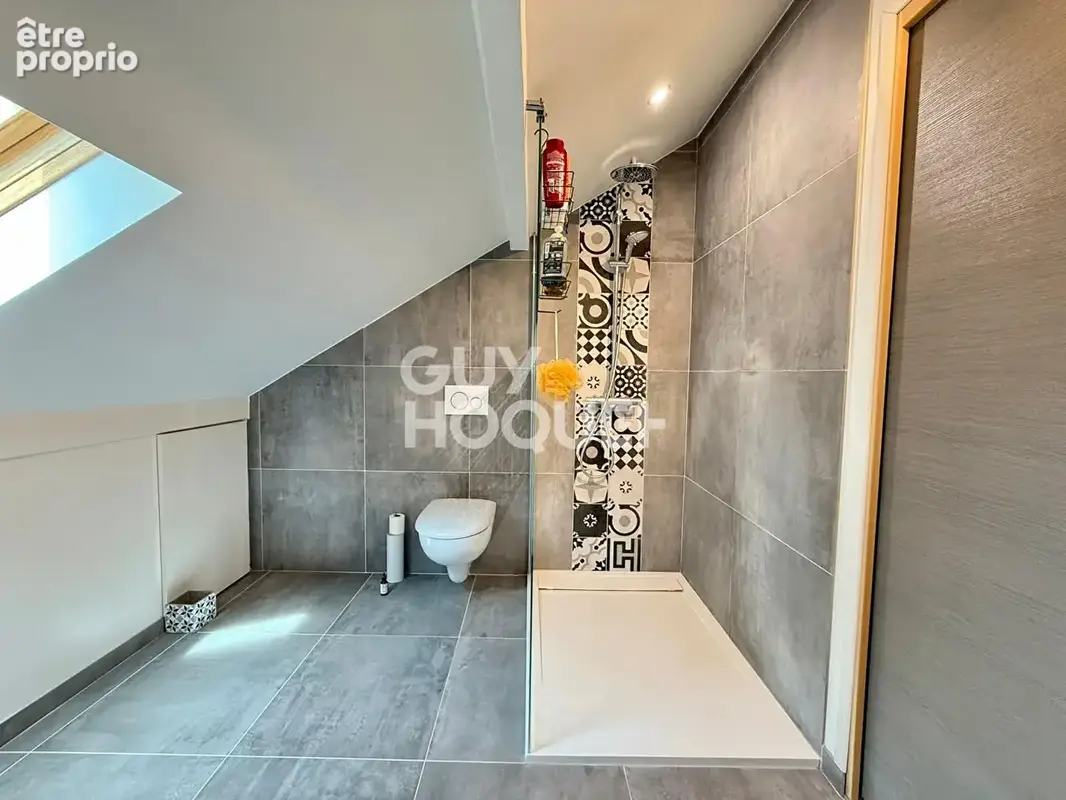 Appartement  Duplex Entrelacs 5 pièces 196 m2 avec terrain - photo 10