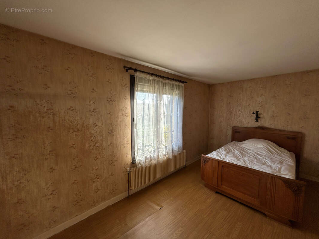 Maison à MAGNY-VERNOIS