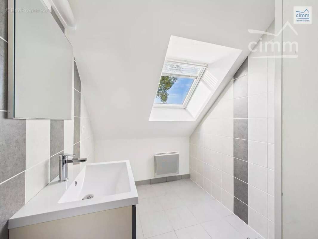 Maison à LES BRULAIS