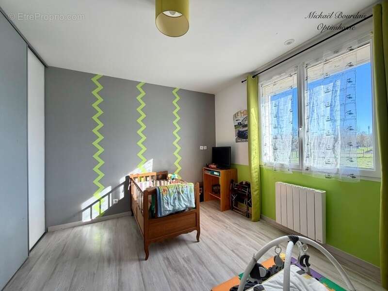 Maison à PONTVALLAIN