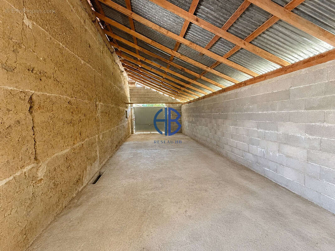 Maison de 92 m² Aux Avenières Veyrins-Thuellin - photo 13