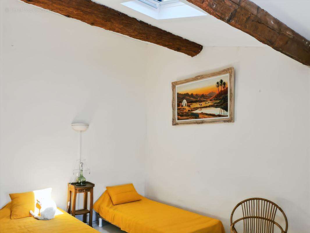 Vente maison de ville à Marseillan entièrement rénovée et meublée - photo 8