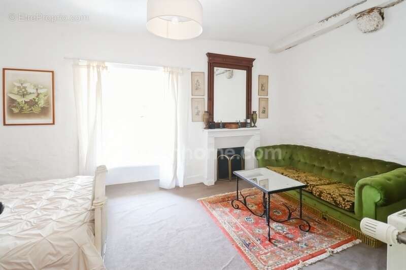 Maison à MAGNAC-LAVAL