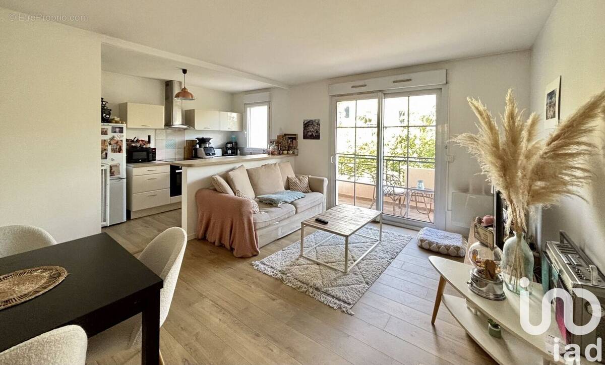 Photo 1 - Appartement à CLAYE-SOUILLY