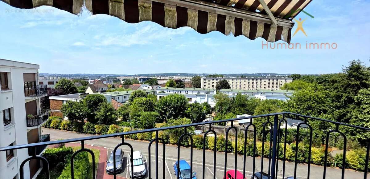 Appartement à FRESNES