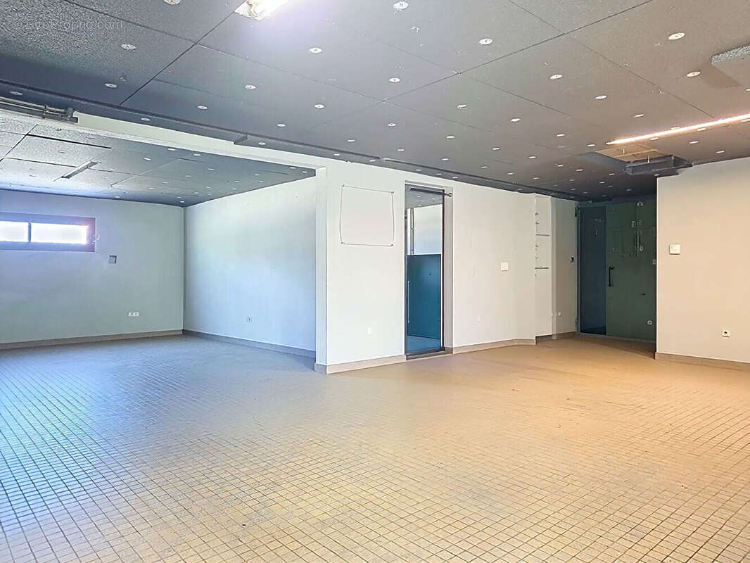 Maison à BLANQUEFORT