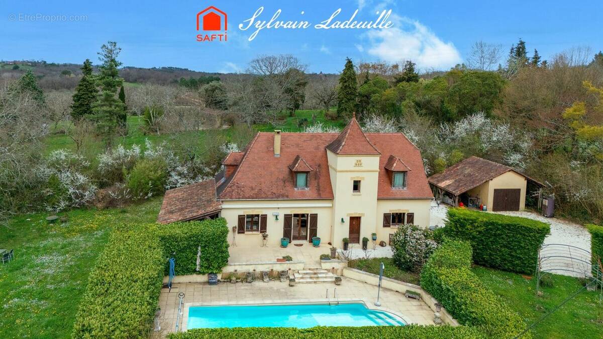 Photo 1 - Maison à SAINT-LAURENT-LA-VALLEE