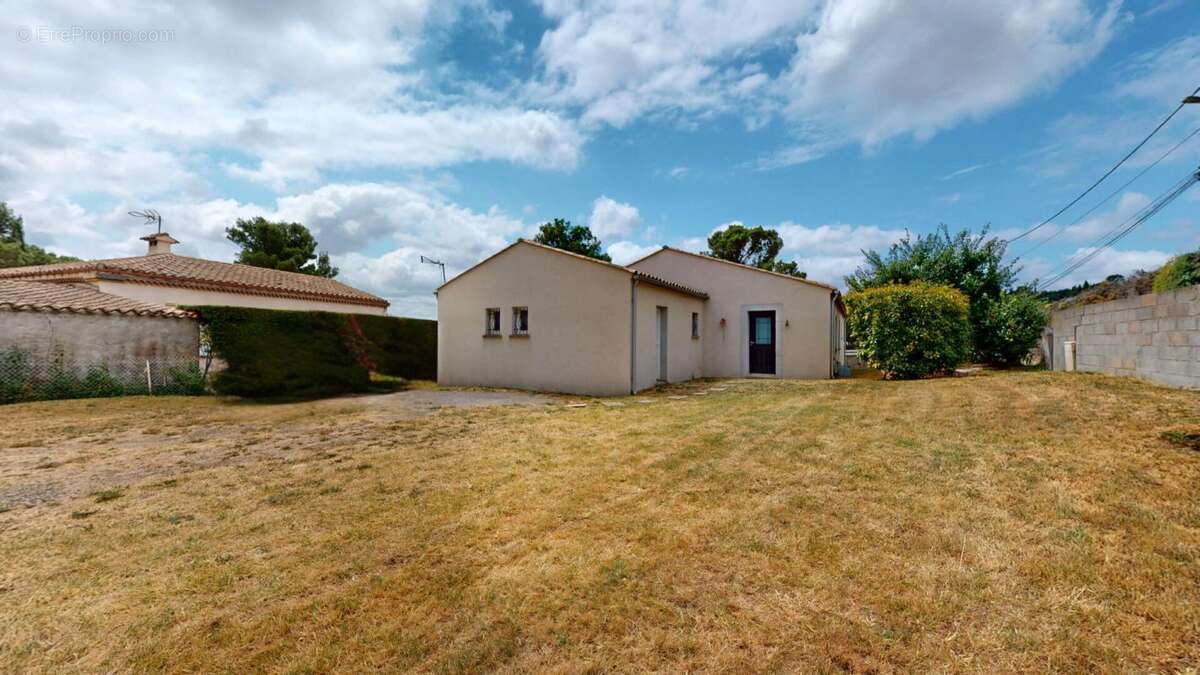 En exclusivite - plain pied - 4 faces - 3 chambres - sejour 60 m2 - photo 8
